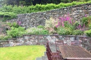 Garden care and gardening Chapel Style, Langdales Garden care and gardening Chapel Style, Langdales